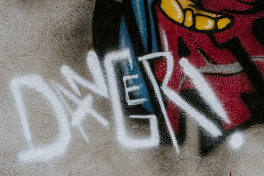 Danger grafitti