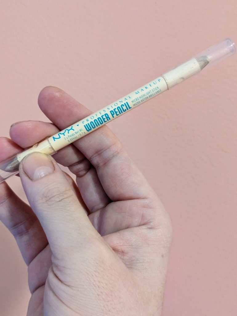 Ish Moms Favorite Nude Eyeliner